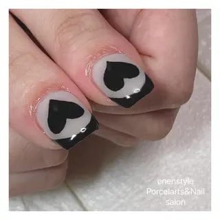 ミディアム ネイル 👑enen style👑のネイルデザイン