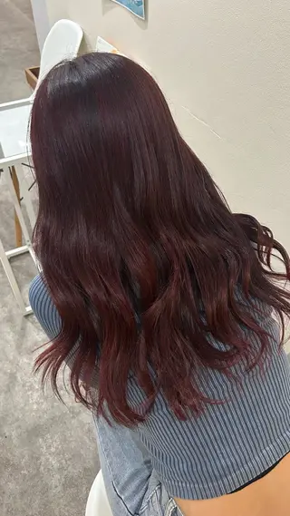 カラー jiire所属・ユイ コハルのヘアスタイル