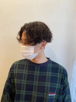 パーマ メンズ 栗田 大輝のヘアスタイル