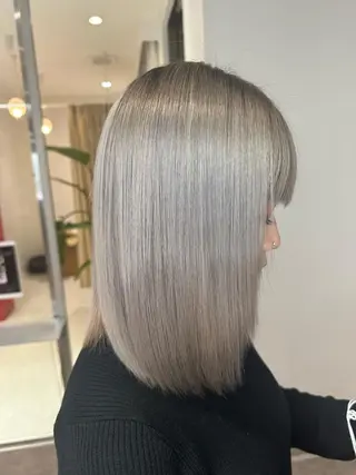 ミディアム カラー Merlyosaka 早川未来のヘアスタイル