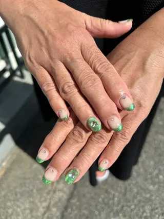 ネイル LAVISH nanamiのネイルデザイン