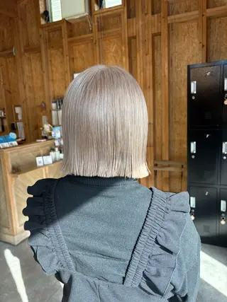 カラー まろみ暖色×ボブ ×chia🕯のヘアスタイル