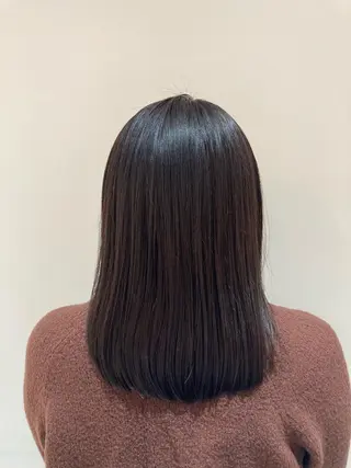 ミディアム カラー 前田 梨沙のヘアスタイル