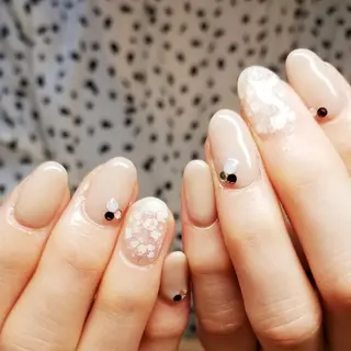 ネイル L'instant  Nail Artzのネイルデザイン