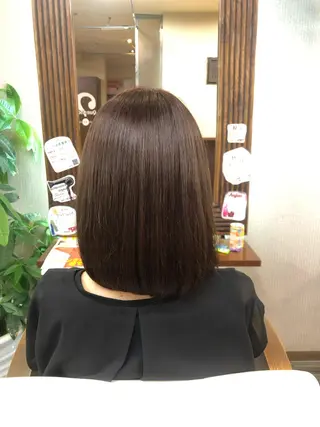 ミディアム 加藤 瑠美のヘアスタイル