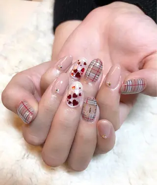 ネイル 東 千夏のネイルデザイン