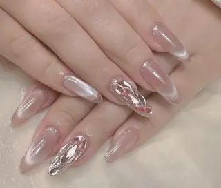 ネイル VIVIAN エイのネイルデザイン