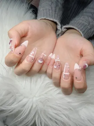 ネイル Lee Nailsのネイルデザイン