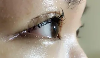 マツエク・マツパ メンズアイリスト 黒崎 光俊のマツエク・マツパデザイン