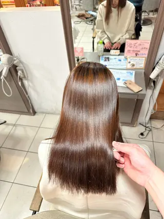 ミディアム Yushin /髪質改善/縮毛矯正のヘアスタイル