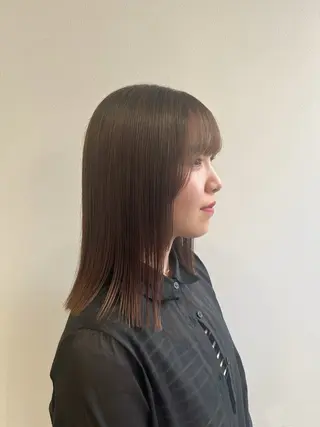 ミディアム CLIQUE　有木 七虹のヘアスタイル