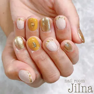 ネイル JiIna nailのネイルデザイン