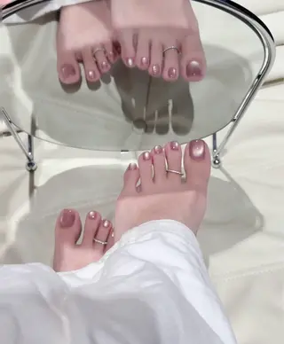 ネイル ETELUNA Nail 銀座店【パラジェル/フィルイン/チップスカルプ/マグネット/ニュアンス】所属・周 テイのネイルデザイン