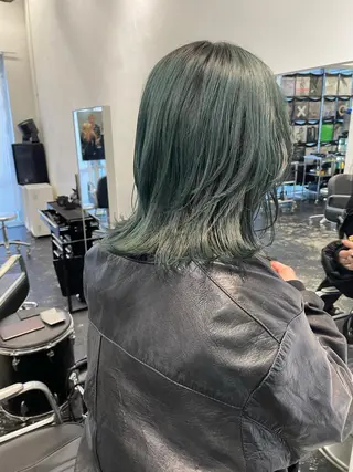 ミディアム カラー パーマ ヘアアレンジ メンズ キッズ ネイル マツエク・マツパ アイブロウ 艶ハイトーン/ヘア アレンジAYAKAのヘアスタイル
