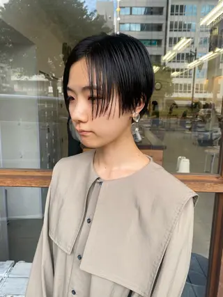 ショート クロスパーマ× 透明感カラー✂︎のヘアスタイル