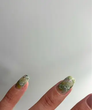 ネイル Elio所属・Elio 国泰寺のネイルデザイン