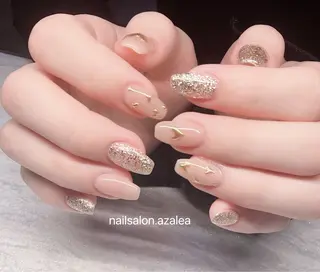 ネイル R inのネイルデザイン