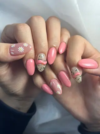 ネイル うにゃねいる🌷 Mayaのネイルデザイン