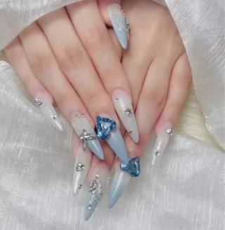 ネイル チョウ チョウのネイルデザイン