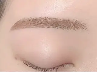 アイブロウ Makea高崎店所属・西尾 和花の眉毛・アイブロウイメージ