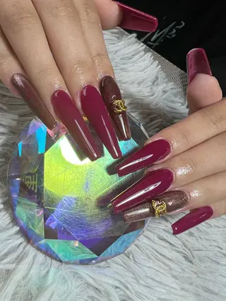 ネイル シェヌネイル JURAのネイルデザイン