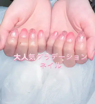 ネイル pink ladyサロン所属・べ にのネイルデザイン