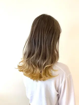 セミロング カラー Akua【代表】 Kazumaのヘアスタイル