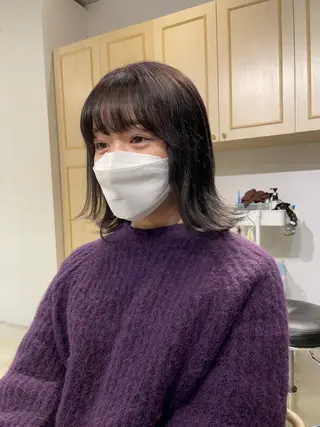 ミディアム カラー ハイトーンレイヤー 顔まわりSOTAのヘアスタイル