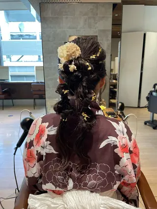 ヘアアレンジ 艶カラー/アレンジ/ はまぐちうみのヘアスタイル