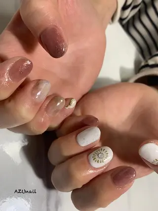 ネイル AZU nailのネイルデザイン