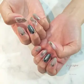 ネイル nailatelier nijiiro.所属・nijiiro🌈 サトウのネイルデザイン