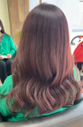 ロング GRAN LUSSO岡山駅前【グランルッソ】所属・GRAN LUSSO 【MIHARU】のヘアスタイル