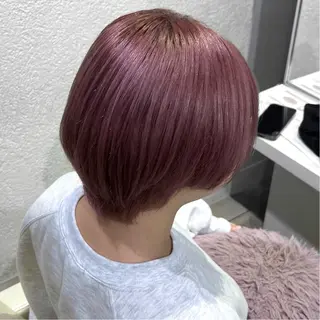 ショート カラー ハイトーン×推し カラー💫Miyuのヘアスタイル