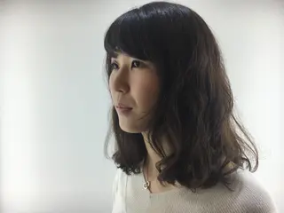 ミディアム パーマ Strawberry所属・原田 志保のヘアスタイル