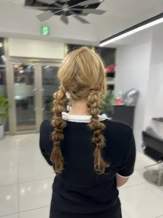 ロング ヘアアレンジ ブリーチなしWカラー /アレンジ/ユウミのヘアスタイル