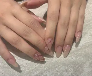 ネイル sofa 原 苺花のネイルデザイン