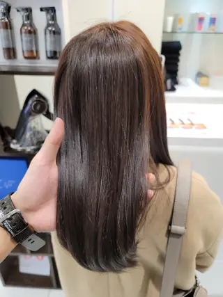 カラー ロング Endearing所属・❇️安達 優心❇️ レイヤー/艶髪特化のヘアスタイル