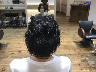 ミディアム LARANJE所属・白坂 凜のヘアスタイル