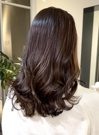 セミロング パーマ 倉持 弘人のヘアスタイル