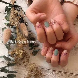 ネイル Nail Salon Rinoaのネイルデザイン