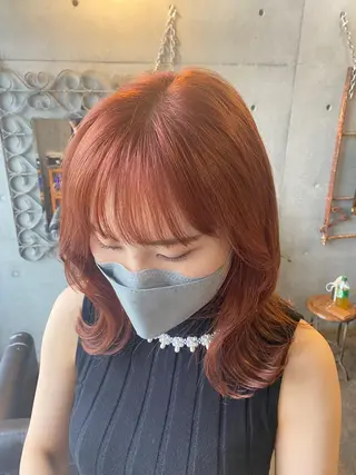 セミロング カラー パーマ ヘアアレンジ メンズ キッズ ネイル マツエク・マツパ アイブロウ モリモト サナのヘアスタイル