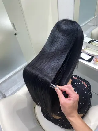 ロング 山岡 翔冴のヘアスタイル