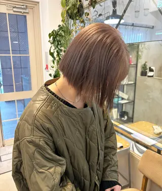 ショート カラー オリーブ/縮毛♡ Natsuno🩰のヘアスタイル