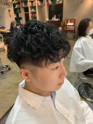 パーマ メンズ 上石神井メンズパーマ 飯田徹のヘアスタイル