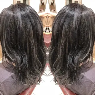 ロング カラー M IIのヘアスタイル