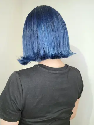 ショート 🇰🇷透明感×ハイ トーン🌟tomoのヘアスタイル