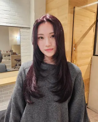 ロング Ayu🐾縮毛矯正/ ブリーチ無しカラーのヘアスタイル