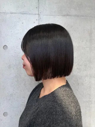 ショート カラー ヘアアレンジ ボブ艶モテカラー🫧 カリンのヘアスタイル