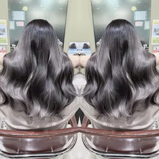 セミロング Y Uのヘアスタイル