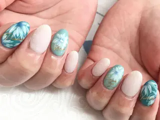 ネイル Up styleのネイルデザイン